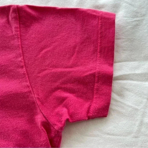 Disney vintage women’s hot pink Minnie Mouse tee shirt - Picture 4 of 8